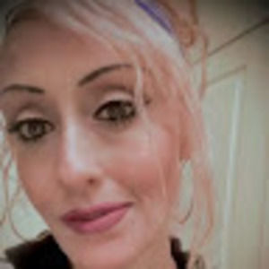 Meet your Posher, Candace